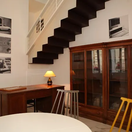 900 Bed & Breakfast Nola