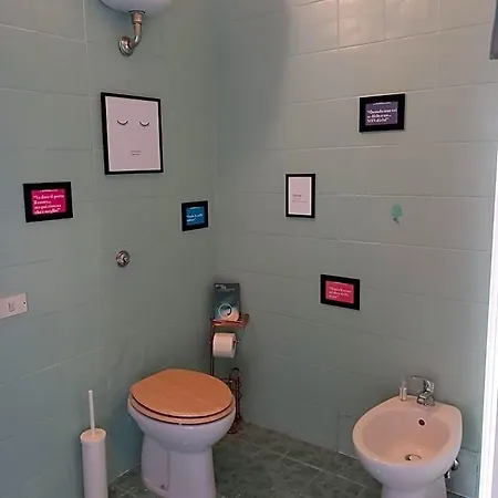 900 Bed & Breakfast